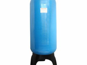 TANQUE EN FIBRA DE VIDRIO MARCA PURIKOR CON VOLUMEN DE 270.3 GALONES Y CAPACIDAD PARA 20 FT³ DE MATERIAL FILTRANTE